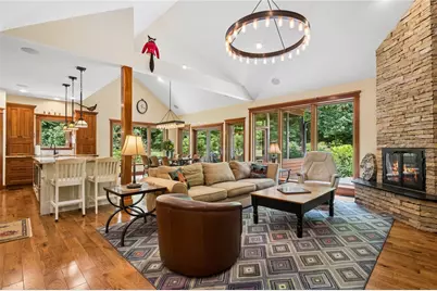 302 Pheasant Run Lane, Seven Springs, PA 15622 - Photo 6