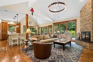 302 Pheasant Run Ln, Seven Springs, PA 15622 - Photo 6