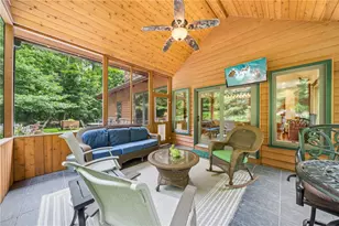 302 Pheasant Run Ln, Seven Springs, PA 15622 - Photo 34
