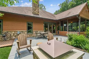 302 Pheasant Run Ln, Seven Springs, PA 15622 - Photo 4