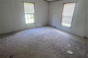 1242 Clark St, McKeesport, PA 15131 - Photo 8