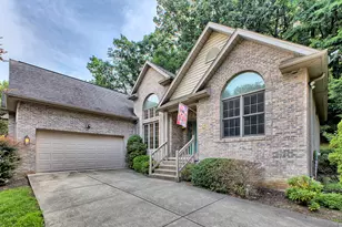 41 Brookdale Dr, Hempfield Township, PA 15601 - Photo 2