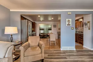 12 Shawnee Dr, Hempfield Township, PA 15601 - Photo 8