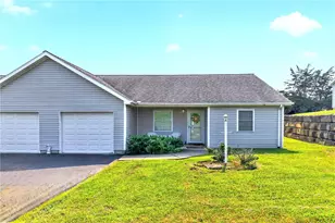 8 Amy Lyne Dr, Smithfield, PA 15478 - Photo 2