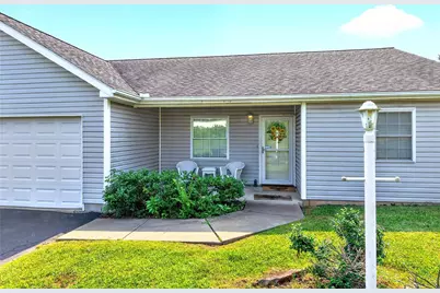 8 Amy Lyne Dr, Smithfield, PA 15478 - Photo 4