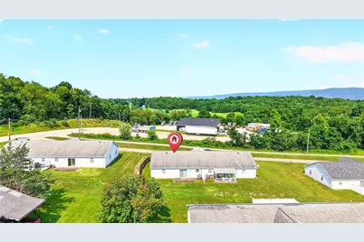 8 Amy Lyne Dr, Smithfield, PA 15478 - Photo 10