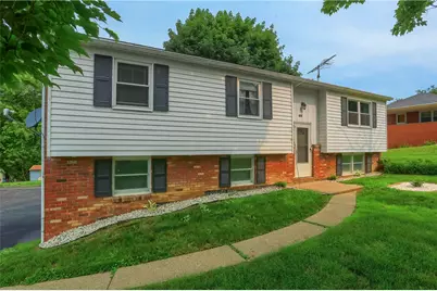 615 Whistler Dr, Rochester, PA 15074 - Photo 2