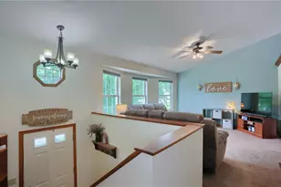 726 Kilbuck Dr, Cranberry Township, PA 16066 - Photo 4
