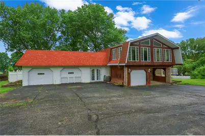 163 Chapel Dr, North Sewickley Township, PA 16117 - Photo 4