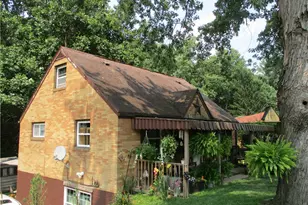 180 Forest Dr, North Huntingdon, PA 15642 - Photo 6