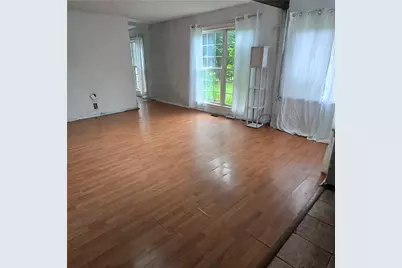 583 Cedardale, North Huntingdon, PA 15642 - Photo 4