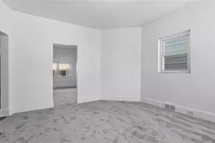 210 19th St, Pittsburgh, PA 15215 - Photo 12