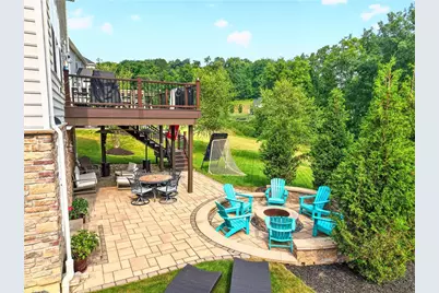 4453 Walnut Ridge Circle, South Fayette, PA 15057 - Photo 2