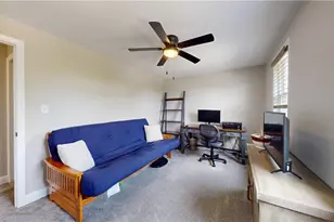 117 Firwood Dr, Pittsburgh, PA 15239 - Photo 16