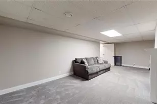 117 Firwood Dr, Pittsburgh, PA 15239 - Photo 24