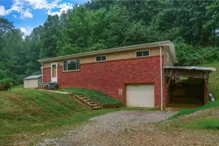 286 Dobson Rd, Adams Township, PA 16046 - Photo 1