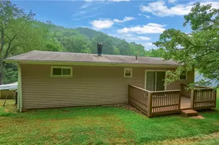 286 Dobson Rd, Adams Township, PA 16046 - Photo 16