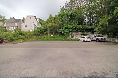 820 S Main, Southwest Greensburg Boro, PA 15601 - Photo 6
