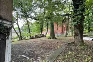 717 Hill Ave, Pittsburgh, PA 15221 - Photo 24