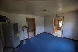 215 Forward Ln, Forward Township, PA 16033 - Photo 36