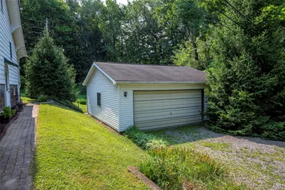 215 Forward Ln, Forward Township, PA 16033 - Photo 2