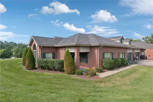 5116 Cedar Hills Blvd, Rostraver, PA 15012 - Photo 2