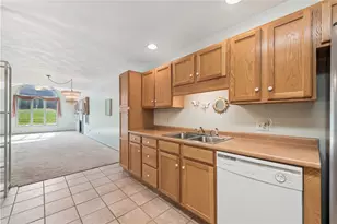 5116 Cedar Hills Blvd, Rostraver, PA 15012 - Photo 20