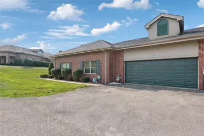 5116 Cedar Hills Blvd, Rostraver, PA 15012 - Photo 4
