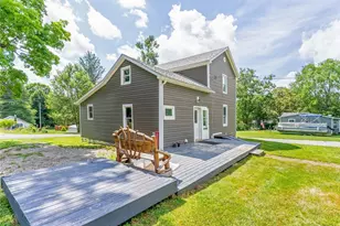 12 Wood St, Sandy Lake Boro, PA 16145 - Photo 14