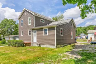 12 Wood St, Sandy Lake Boro, PA 16145 - Photo 12