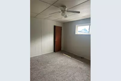 835 Hall St, Munhall, PA 15120 - Photo 14