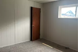 835 Hall St, Munhall, PA 15120 - Photo 14