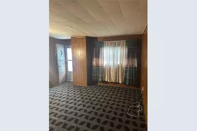 835 Hall St, Munhall, PA 15120 - Photo 4