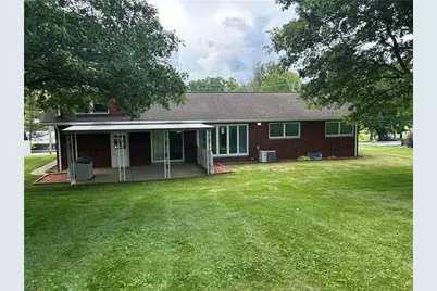 139 Oglevee Ln, Dunbar Township, PA 15425 - Photo 2