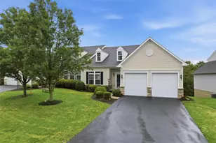5758 Montville Dr, South Fayette, PA 15057 - Photo 2