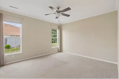 715 Roosevelt Blvd Boulevard Unit #8, New Sewickley Township, PA 15042 - Photo 14