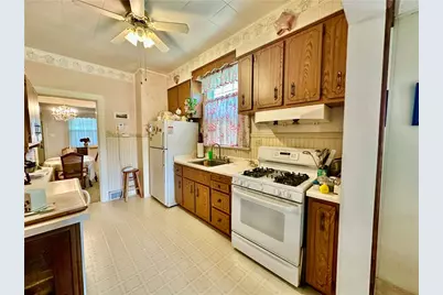 419 Oakland Ave., Charleroi Boro, PA 15022 - Photo 18