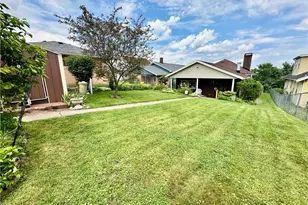 419 Oakland Ave, Charleroi Boro, PA 15022 - Photo 4