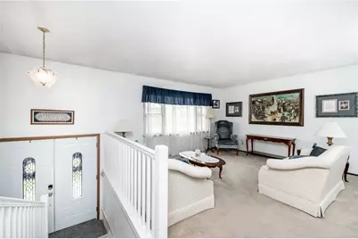 21 Morningside Dr, White Township, PA 15701 - Photo 2