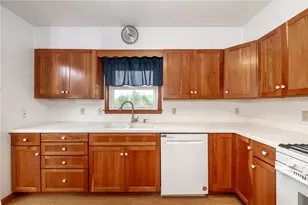 21 Morningside Dr, White Township, PA 15701 - Photo 10