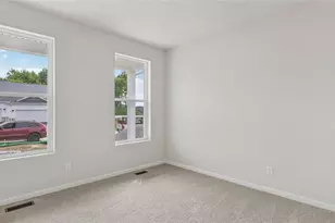 332 Gleneagles Dr, Center Township, PA 16001 - Photo 20