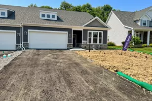 332 Gleneagles Dr, Center Township, PA 16001 - Photo 1