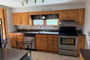 3101 Ohio Dr, Lower Burrell, PA 15068 - Photo 2