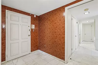 5048 Fifth Avenue #101, Pittsburgh, PA 15232 - Photo 12
