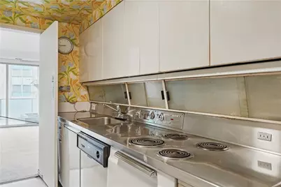 5048 Fifth Avenue #101, Pittsburgh, PA 15232 - Photo 24