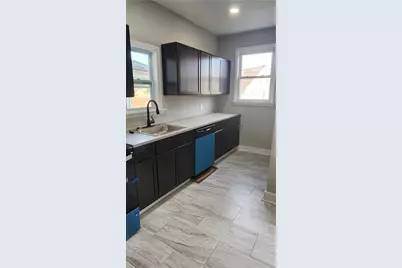 365 Kenney Ave, Pitcairn, PA 15140 - Photo 14