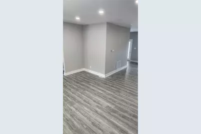 365 Kenney Ave, Pitcairn, PA 15140 - Photo 10