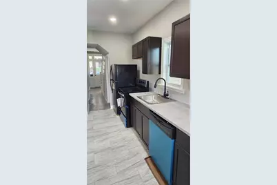 365 Kenney Ave, Pitcairn, PA 15140 - Photo 16