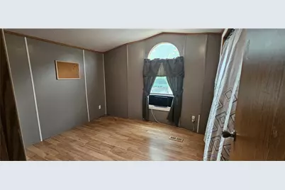 1939 Morris St, South New Castle Boro, PA 16102 - Photo 18