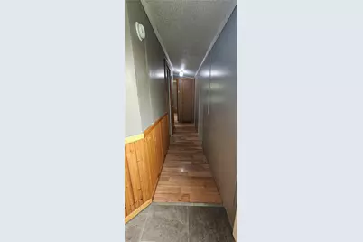 1939 Morris St, South New Castle Boro, PA 16102 - Photo 14